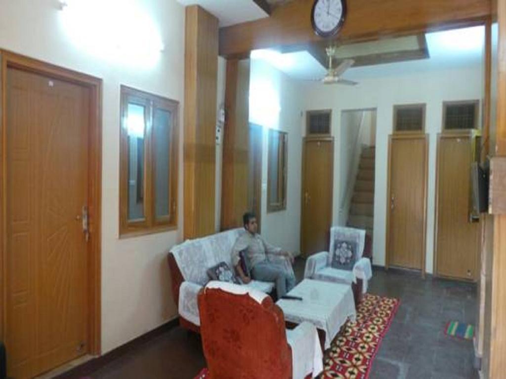 Hotel Jan Jan Tak Dehradun Exterior foto
